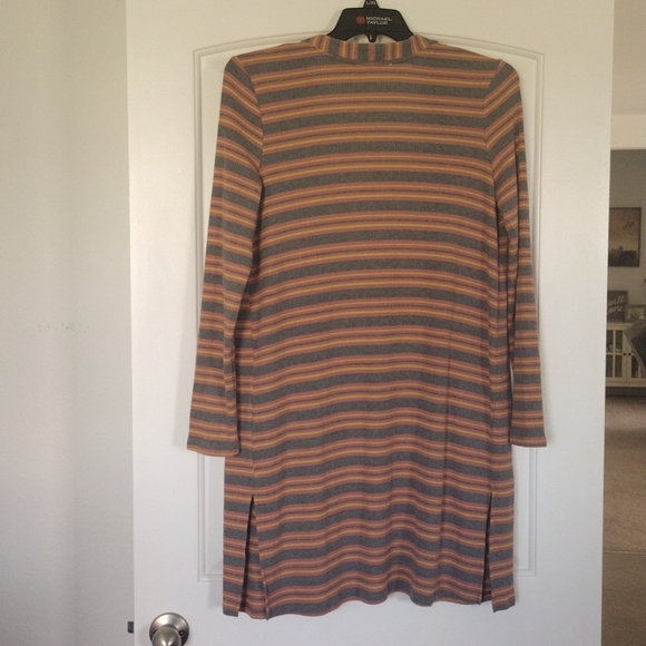 Cardigan - Picture 2 of 3